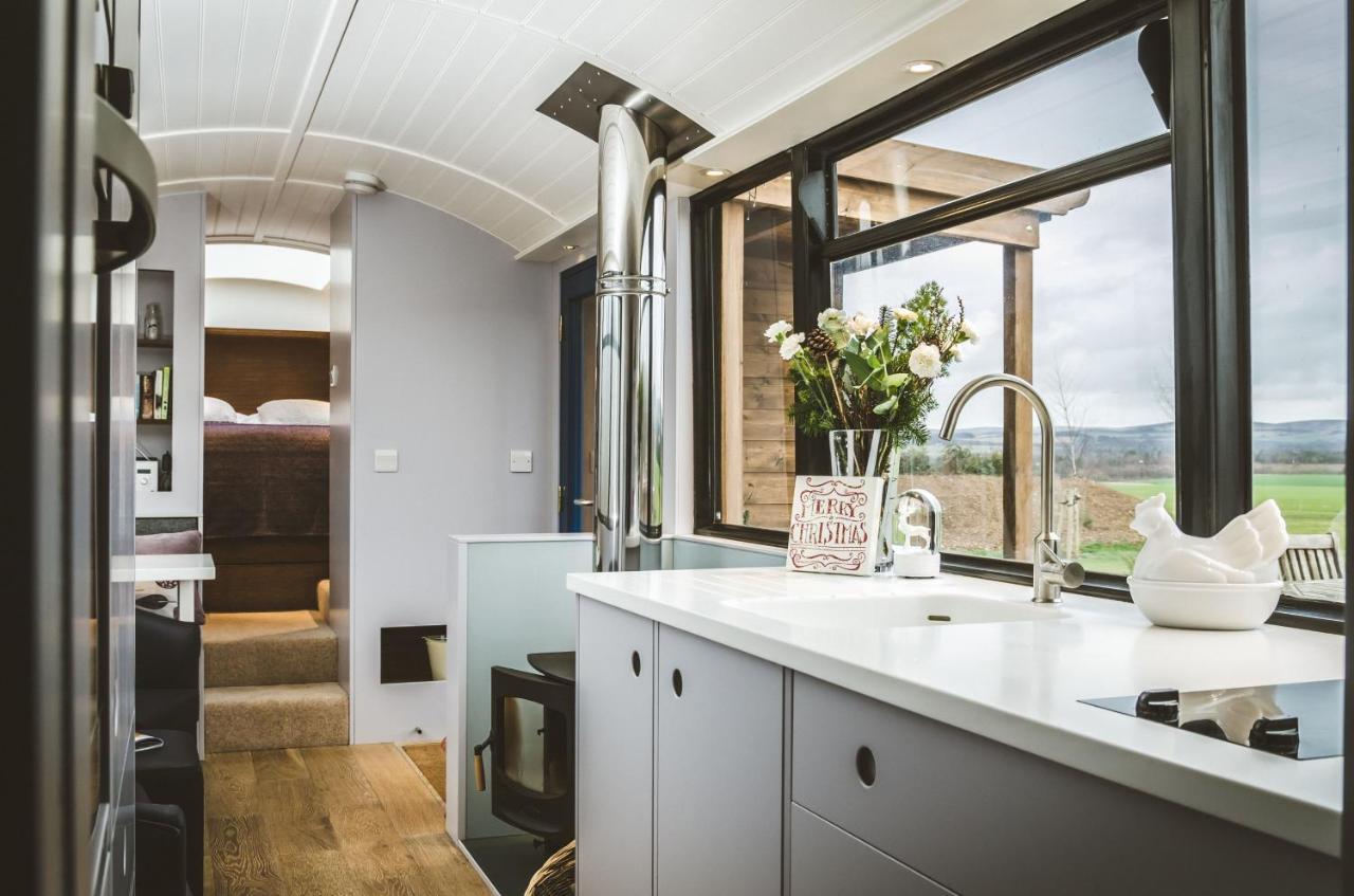 Luxury Bus 1 Villa Haddington Exterior photo